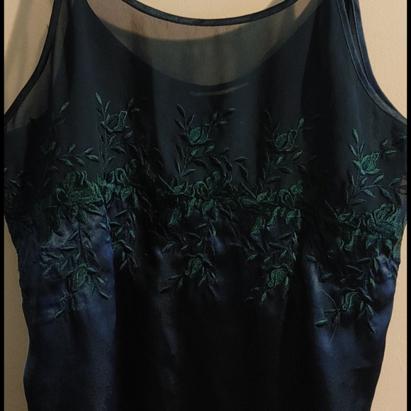 Langerie - Picture 2 of 2